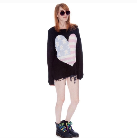 Wildfox Heart Sweater - Picture 5 of 8